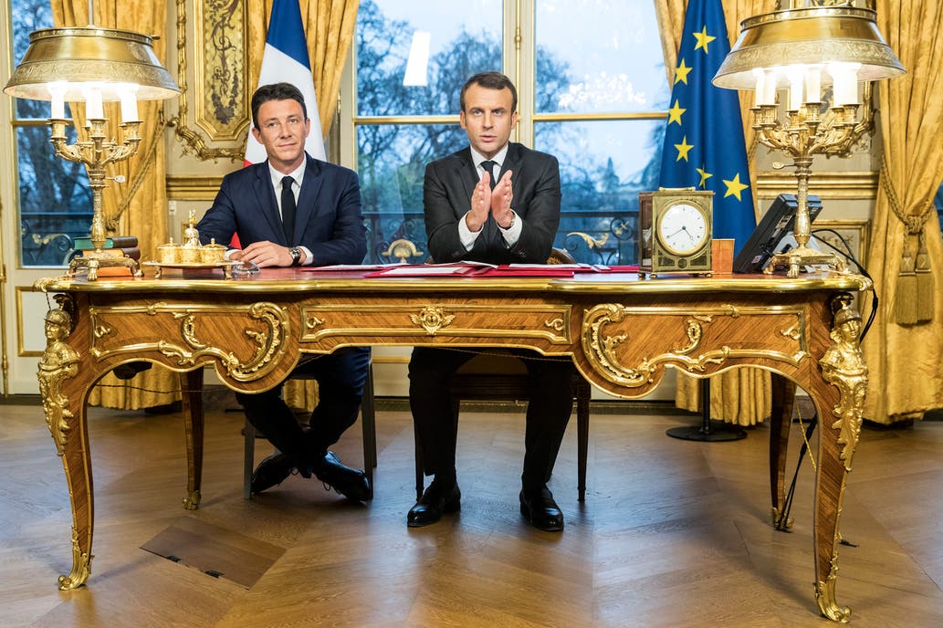 Griveaux presentó la renuncia inmediatamente a la candidatura tras conocerse el video. En la foto junto al presidente de Francia, Emmanuel Macron.