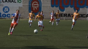 Deportivo Roca venció 1 a 0 a Cruz del Sur en el Maiolino