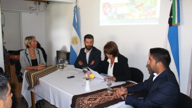 Mónica Balseiro y los concejales de Dina Huapi rechazaron la denuncia del Tribunal de Contralor. Archivo