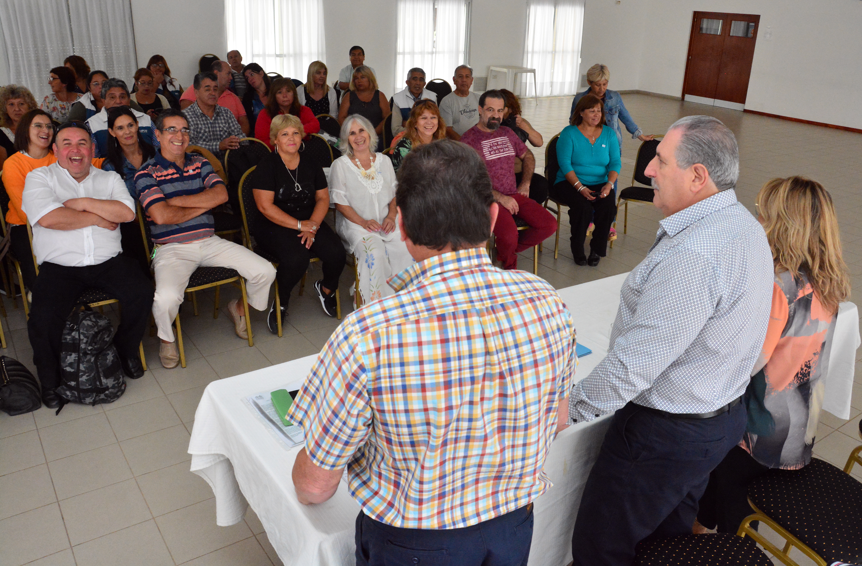 La reunión de la Mesa Directiva se realizó en la capital provincial. Fotos: Marcelo Ochoa