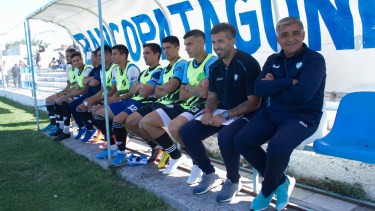 El entrenador y principal dirigente albiceleste se hace cargo de los malos resultados pero se muestra entero para sacarlo adelante. Foto: Pablo Leguizamon