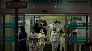 Los trabajadores en los hospitales españoles se encuentran ante un frente desafío diario. Foto: gentileza.-