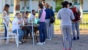 Se suspendió la entrega de tarjeta alimentaria en Centenario