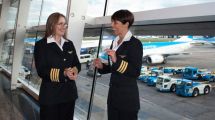 Imagen de El conmovedor mensaje de las mujeres de Aerolíneas Argentinas por el #8M
