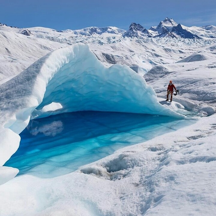 El glaciar Perito Moreno tiene 257 km² de superficie de puro hielo. 