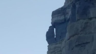 Desde el Municipio se solicitó tomar distancia del acantilado.