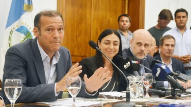 Esta es la segunda conferencia de prensa sobre coronavirus que realizará el gobernador , Omar Gutiérrez. (Archivo Yamil Regules).-