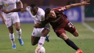 Dura caída de River en el estreno de la Libertadores ante la Liga de Quito: 3-0