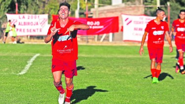 Alan viene de marcar en el partido contra Unión de Allen. 