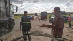 De bienvenidos a fugitivos: la dramática semana de una familia viajera chilena