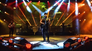 Las Pelotas se presentó en la reciente Fiesta Nacional de la Manzana, donde tocó varios temas del flamante disco.