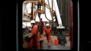 Petroleros llegaron a un acuerdo salarial con la Ceope