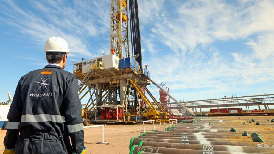 Por congelamiento del barril y los combustibles, sumado a la crisis macroecon&oacute;mica, vista fren&oacute; la actividad en junio y la retom&oacute; el enero pasado.