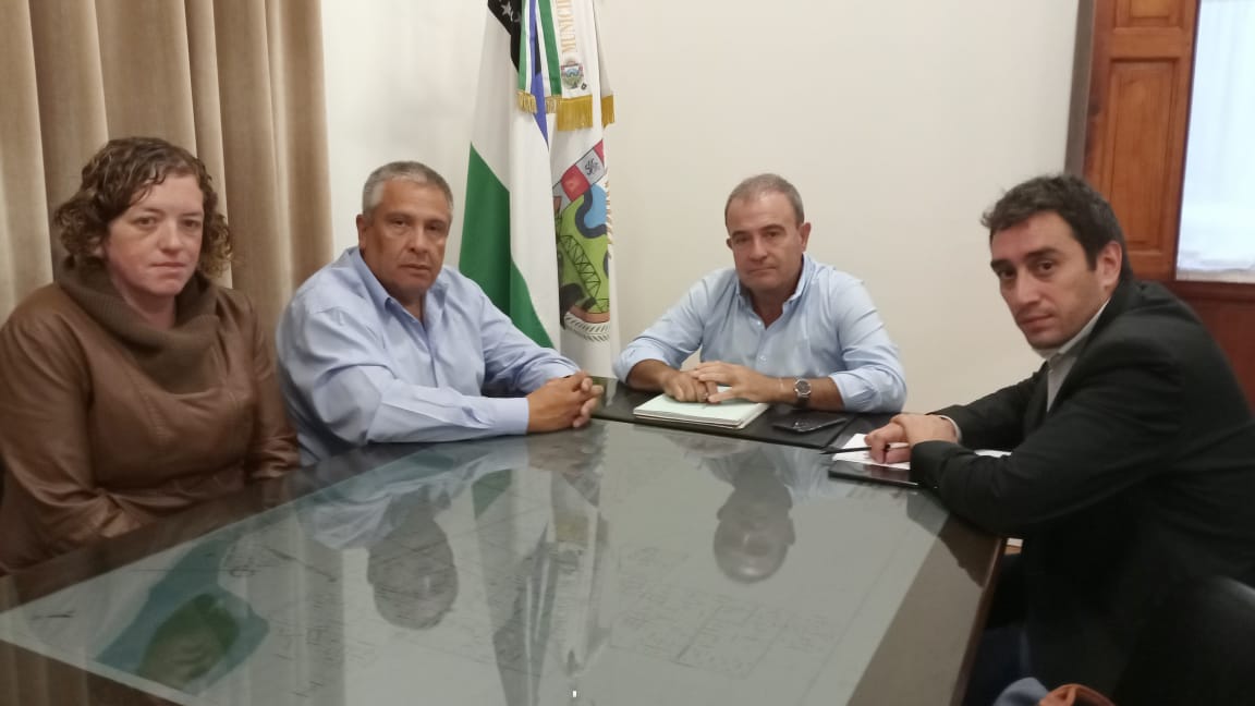 Pesatti se reunió con los doctores Miguel Ledesma y Sandra Mulder. Foto: gentileza Municipalidad de Viedma.