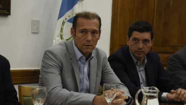 El gobernador Omar Gutiérrez podrá tomar crédito público por 140 millones de dólares, entre otras medidas. Foto: archivo Juan Thomes.