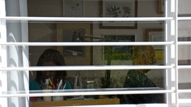 Marcela y Antonio están en cuarentena por coronavirus y tratan de mantener su vida "normal". (Foto: Florencia Salto) 