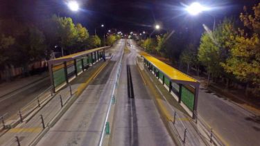 El Metrobus, en la zona oeste de la ciudad, sin tránsito durante la puesta en marcha de la medida. Foto: Fabián Ceballos.