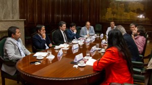 Nación recibió a las provincias pero no se definió el retorno del barril criollo