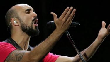 Abel Pintos será uno de los que esta noche se cante "Como la cigarra".