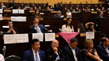 Imagen de Gusto a poco de los diputados tras el discurso de Gutiérrez
