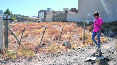 "O construyen o lo venden", fue el mensaje que se envió desde el Concejo. (FOTO: Yamil Regules)