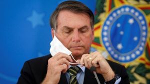 Brasil: el ministro de Salud sigue en el cargo, con apoyo militar y del Congreso