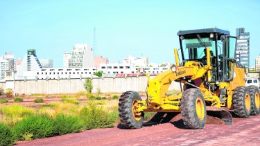 El 6 de marzo de 2020 las maquinas viales regresaron a la ex U9 para el anuncio oficial de apertura (foto archivo Mauro Pérez)