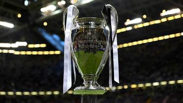 La final de la Champions League se iba a disputar el 30 de mayo, en Estambul. 