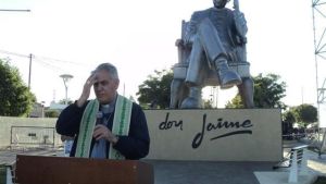 La historia de Don Jaime De Nevares se podrá disfrutar durante la cuarentena