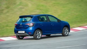 Renault Sandero RS llega renovado en diseño y seguridad