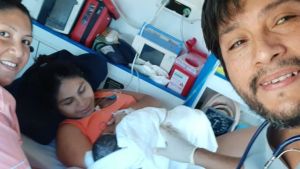 Aitana se adelantó y nació cuando iban rumbo al hospital de Viedma