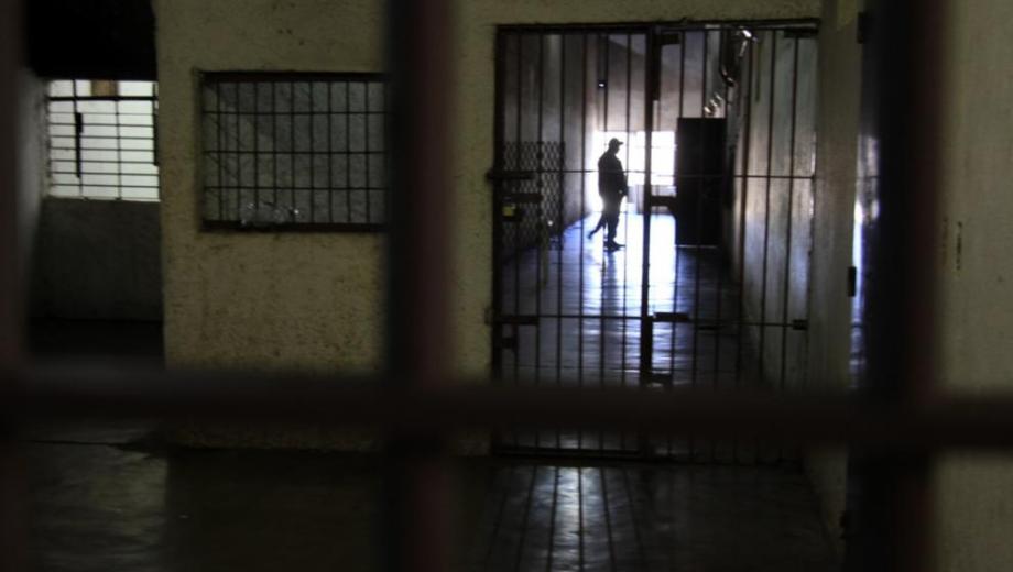 Defensores oficiales presentaron la semana pasada un hábeas corpus a favor de los internos del penal de Bariloche.(foto archivo)