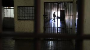 Internos de Roca reclaman por las audiencias de libertad condicional y prisión domiciliaria