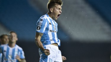 Racing ganó en casa y es el mejor de los argentinos en la Libertadores