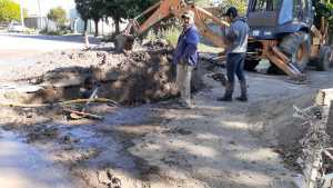 Cortaron suministro de agua por rotura en la red en Regina