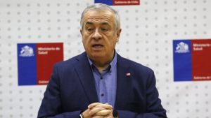 Confirman la sexta muerte en Chile por coronavirus y 1.909 contagiados