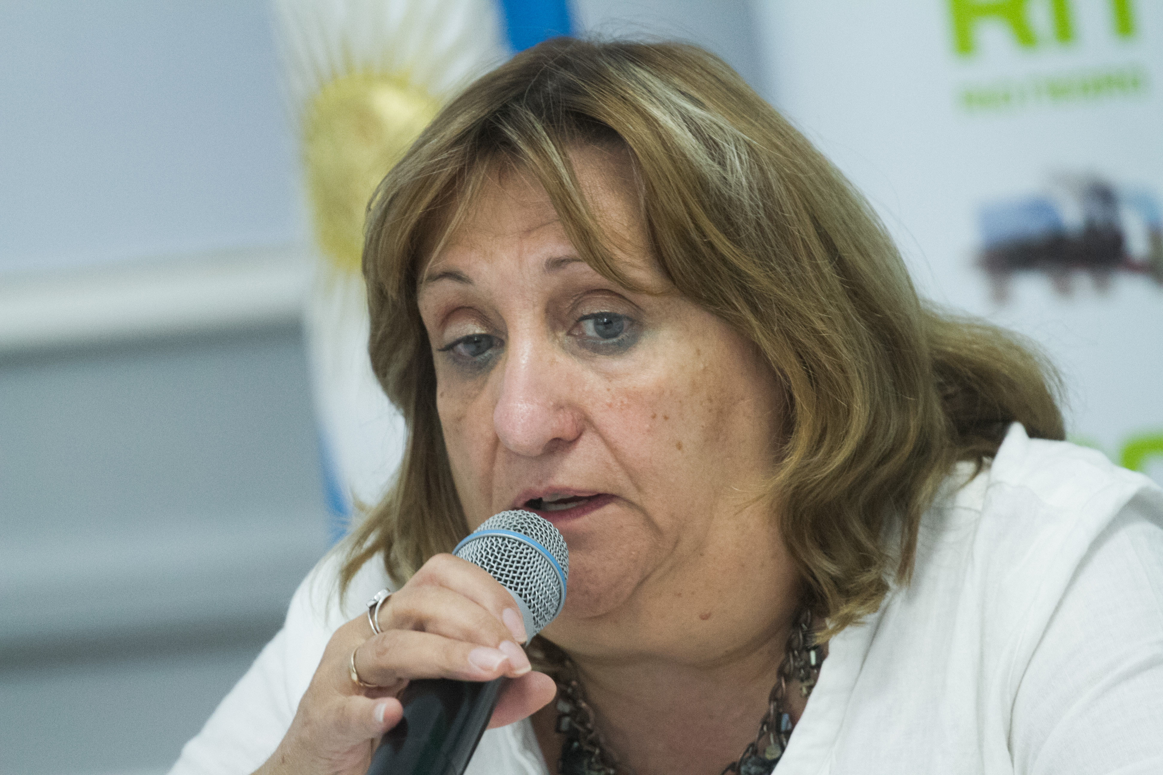 La ministra Jara Tracchia dio negativo para covid. Foto archivo: Pablo Leguizamón.