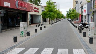 El panorama es desolador en el centro de la capital rionegrina. Foto: Marcelo Ochoa.