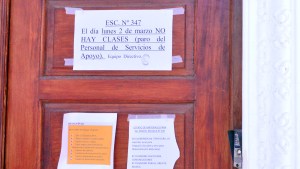 Para el gobierno, el paro de UPCN no tuvo  impacto y el gremio estimó el 95%