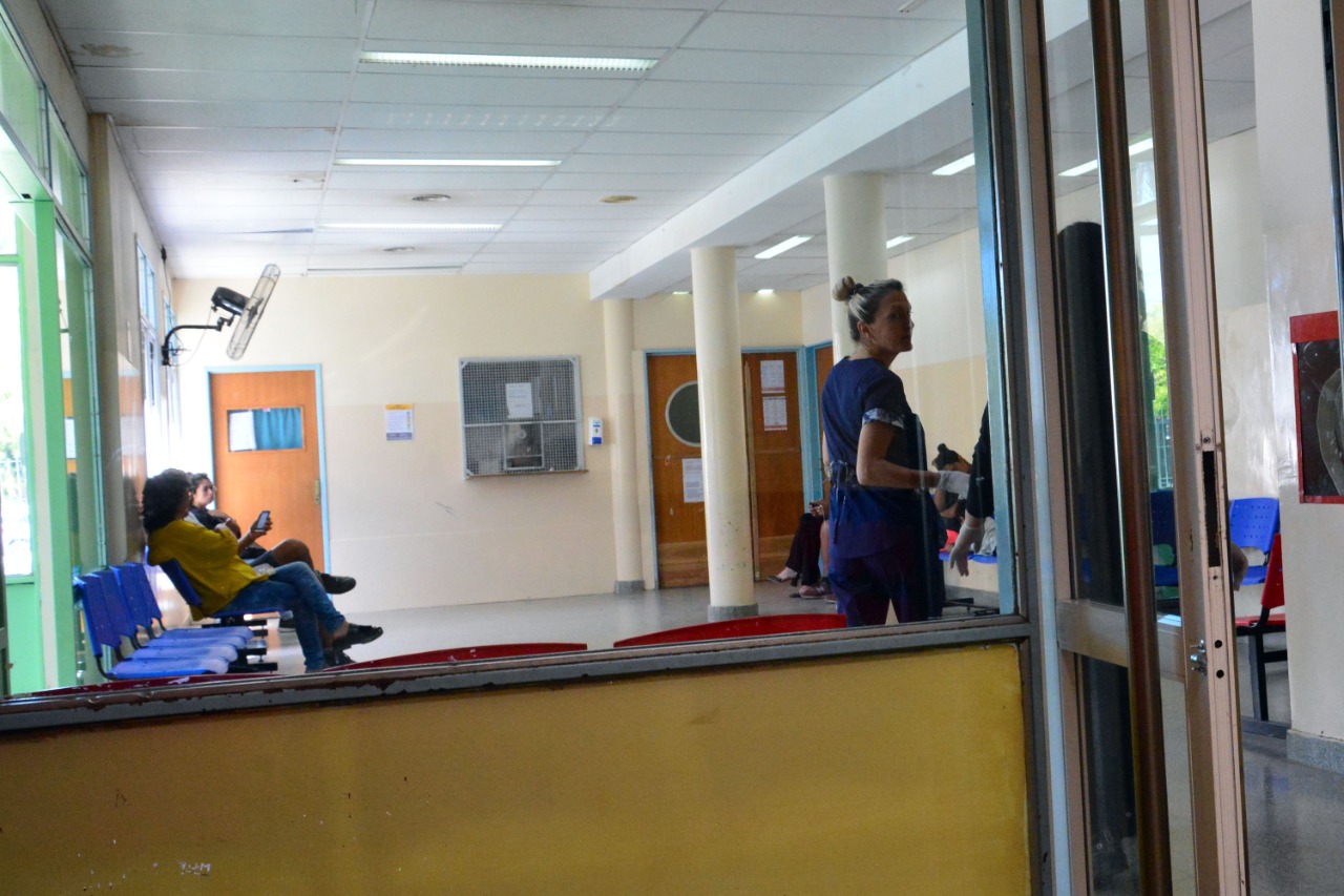 La única paciente que dio positivo, se encuentra aislada en el hospital Zatti. (foto: Marcelo Ochoa)