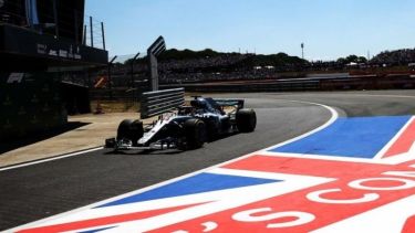 Silverstone pone de plazo hasta fines de abril por la F-1
