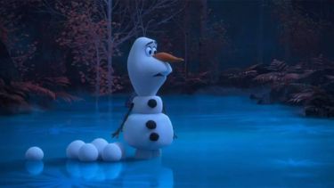 Olaf  vive nuevas aventuras en internet.