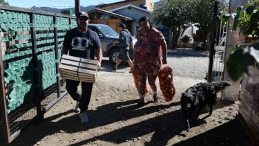 Red Solidaria entregó alimentos donados en comercios y lanzó la campaña "caja solidaria". Foto: Alfredo Leiva