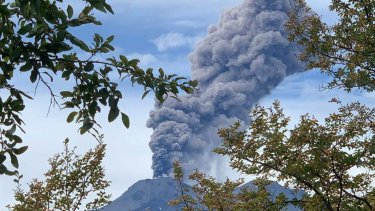 El complejo volcánico Nevados del Chillán Foto: Twitter @leopasten