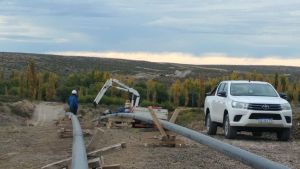 Con recaudos, se reactivó la obra del gasoducto de la Región Sur