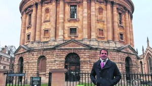 El roquense que estudia en Oxford cuenta cómo se vive la esperanza por la vacuna