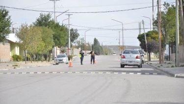Se realizan rigurosos controles en el marco del "aislamiento". (Foto: gentileza municipalidad de Los Menucos)