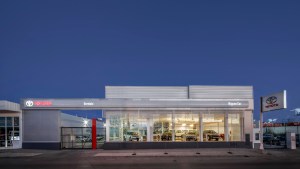 Concesionaria regional potencia canales de venta y  posventa