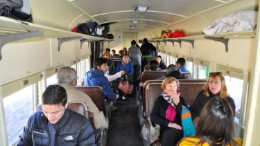 Más de 100 personas por viaje garantizaron el éxito de la temporada de verano de la Trochita. (Foto: José Mellado)