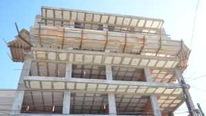 Constructoras preparan un protocolo sanitario para iniciar las obras en Neuquén